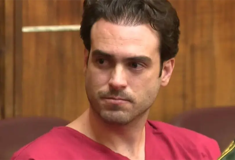 Pablo Lyle llora frente a la viuda de la víctima, el señor Hernández Pablo Lyle llora frente a la viuda de la víctima, el señor Hernández