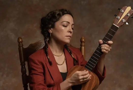 La lista de agradecimiento es enorme. Principalmente quiero dedicar este momento a mi gente, mi país, mi cultura y tradición que tanto me enseña y me inspira, dijo la cantante al llevarse premio al Mejor álbum de Música Regional Mexicana La lista de agradecimiento es enorme. Principalmente quiero dedicar este momento a mi gente, mi país, mi cultura y tradición que tanto me enseña y me inspira, dijo la cantante al llevarse premio al Mejor álbum de Música Regional Mexicana