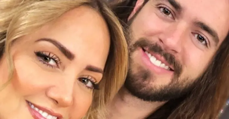 La conductora Andrea Legarreta con Pablo Lyle. Imagen: @andrealegarreta