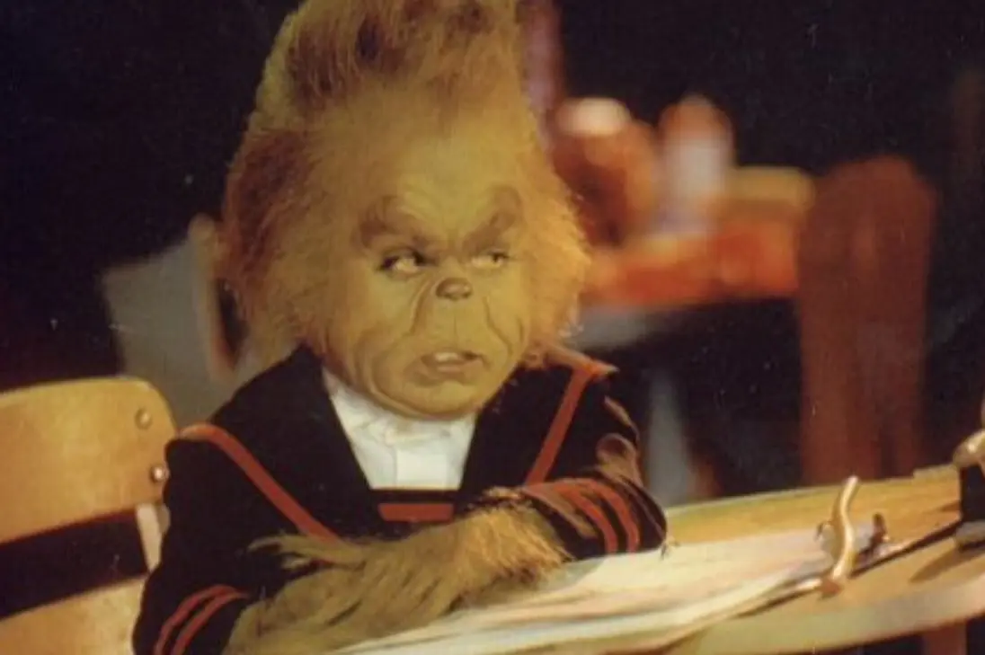 Med&iacute;a 96 cm y uno de sus papeles m&aacute;s recordados es el de Grinch ni&ntilde;o. Falleci&oacute; en 2002 a la edad de 20 a&ntilde;os durante una operaci&oacute;n por una cardiopat&iacute;a que padec&iacute;a.