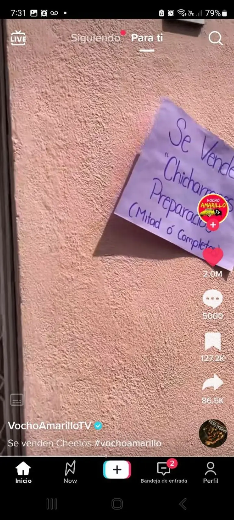 Broma pegar carteles - Tomada de video