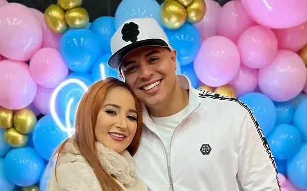 Ya perd&oacute;name chiquitita preciosa" dijo el l&iacute;der de Grupo Firme