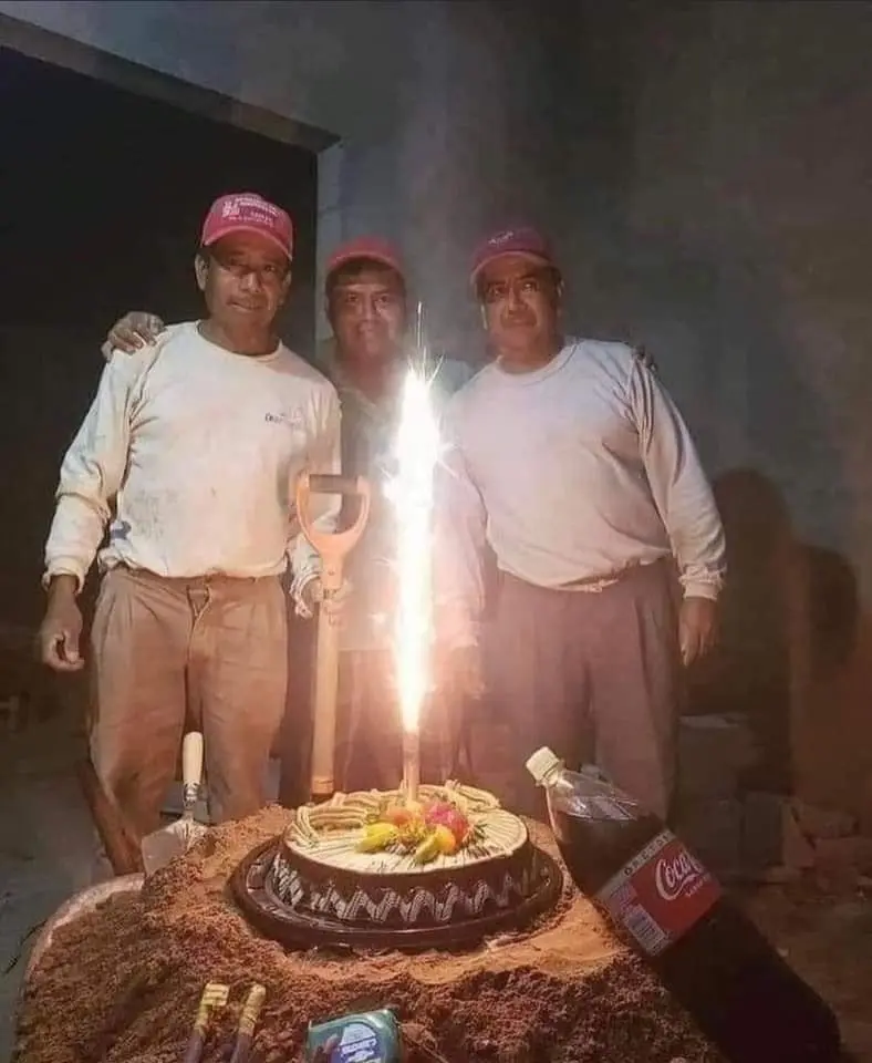 La acción de los albañiles fue calificada como una muestra de verdadera amistad y compañerismo La acción de los albañiles fue calificada como una muestra de verdadera amistad y compañerismo