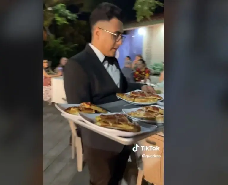 Novios dan pizza en su boda (TikTok)