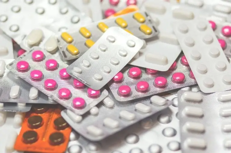 Treinta y siete meses después del trasplante, la paciente ha dejado de tomar la medicación antivírica contra el VIH. Fuente: Pixabay