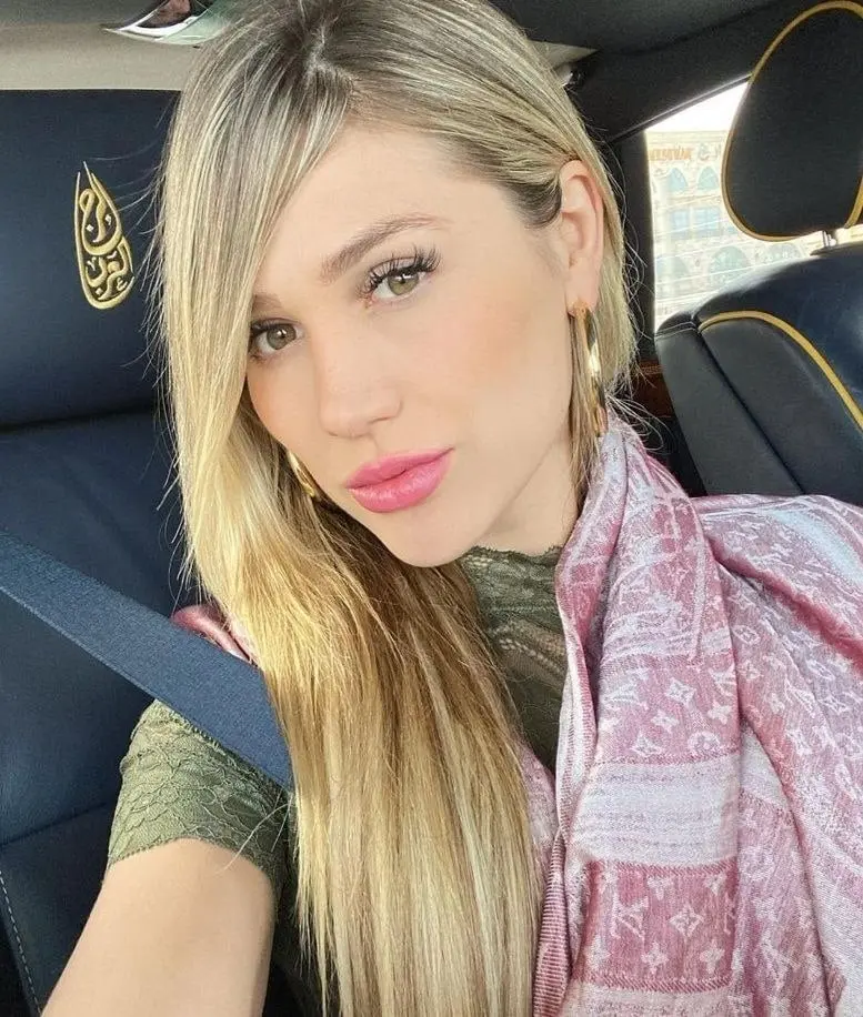 La pareja comenz&oacute; un noviazgo en 2016, pero el Canelo termin&oacute; la relaci&oacute;n a pesar de que Fernanda estaba embarazada.