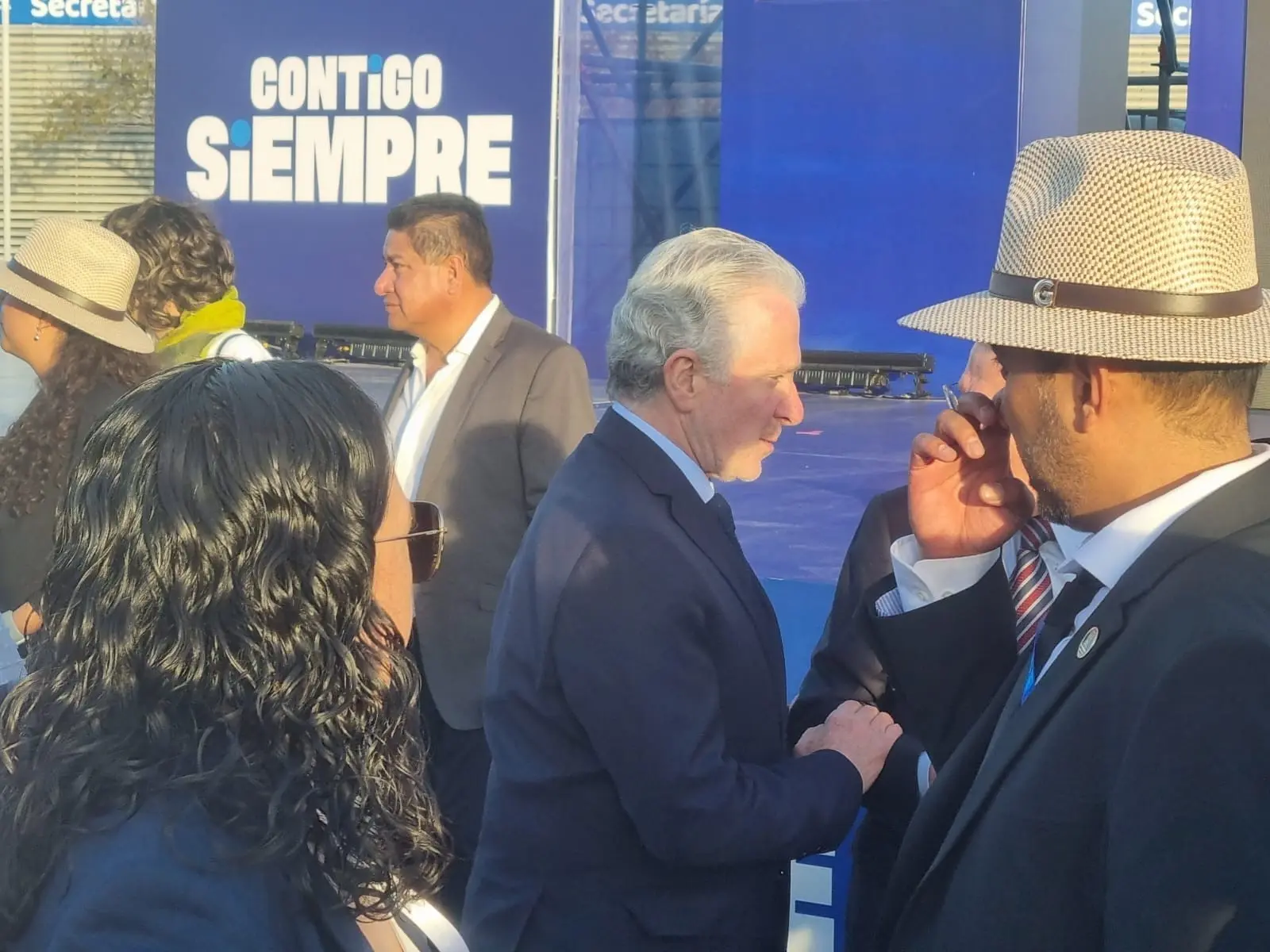 El presidente de la Cámara de Diputados fue otro de los políticos invitados al informe del gobernador. 