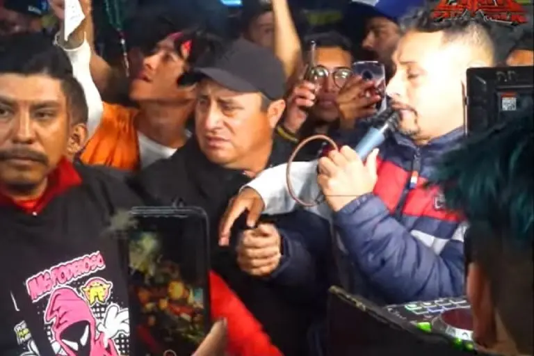 Amenazan a Sonido Pirata - Tomada de video