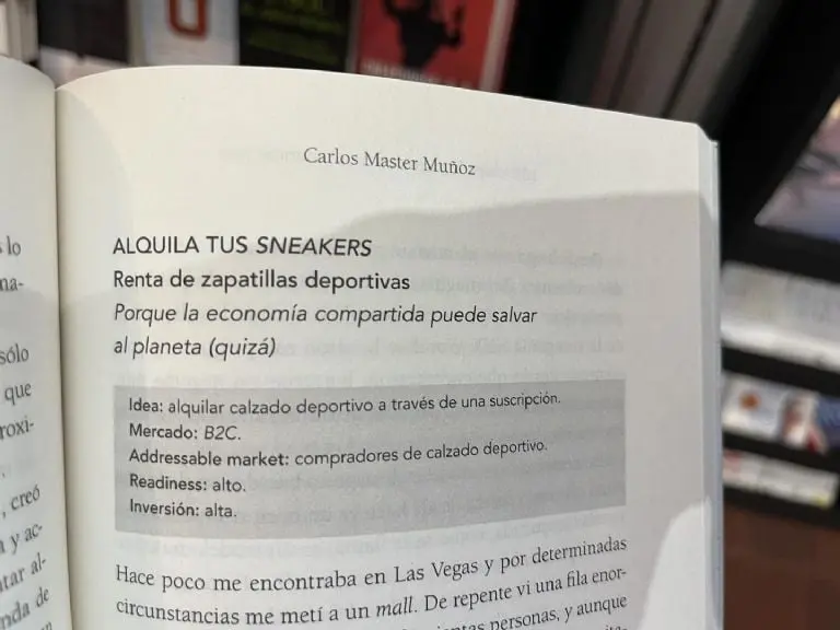 Libro de Carlos Muñoz (Twitter)