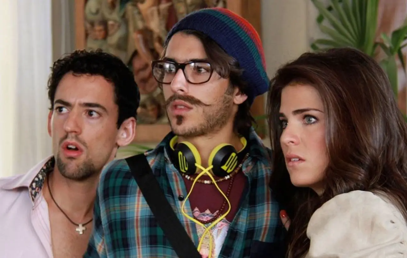 La cinta protagonizada por Karla Souza y Luis Gerardo M&eacute;ndez recaud&oacute; 340 millones de pesos.