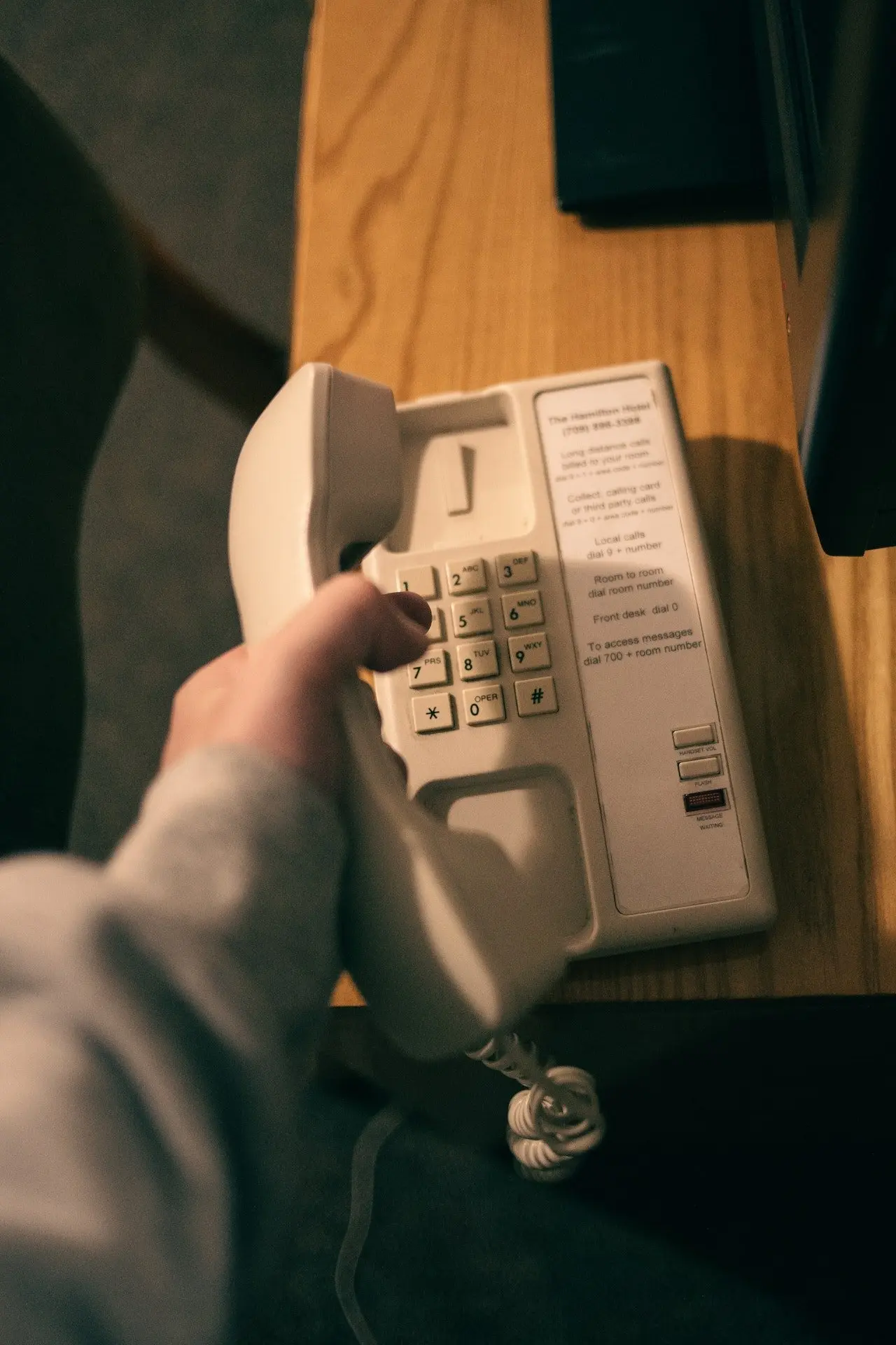 Con la llegada de los celulares casi nadie se sabe de memoria los números de sus conocidos, pero antes debías memorizarlos o anotarlos en papel.