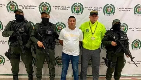Una vez que la mujer enviudó, se puso en contacto con ´Juancho´ para enamorarlo y vengarse entregándolo a la justicia Una vez que la mujer enviudó, se puso en contacto con ´Juancho´ para enamorarlo y vengarse entregándolo a la justicia