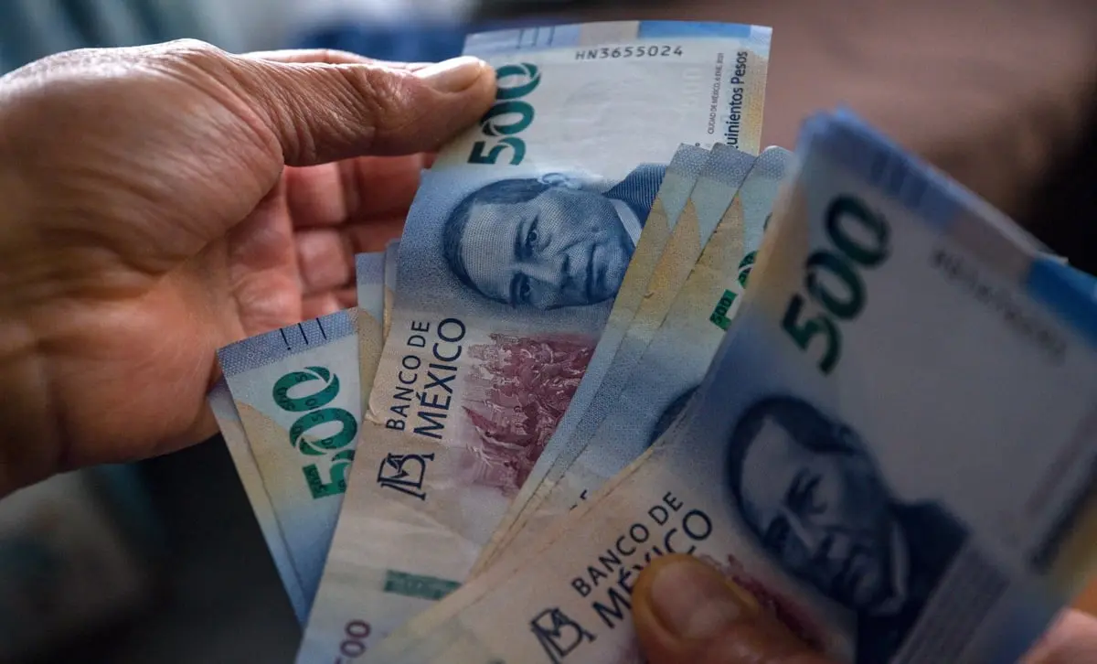 El peso se vio afectado por un posible ajuste en la política monetaria de la Reserva Federal de Estados Unidos. Especial.