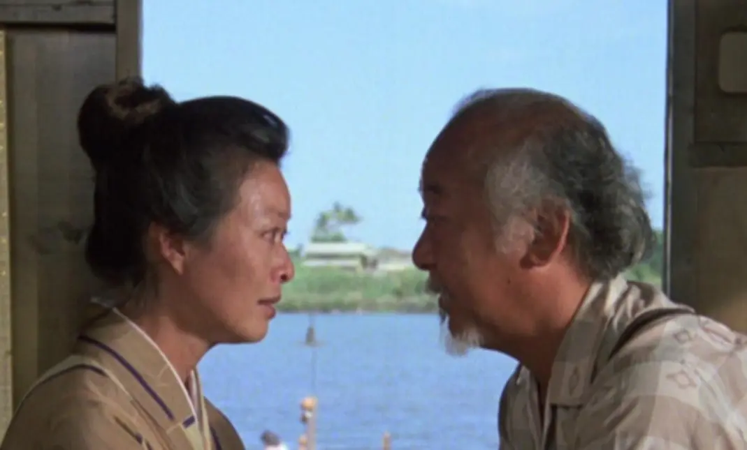 Nobu McCarthy interpret&oacute; a Yukie, un antiguo amor del se&ntilde;or Miyagi