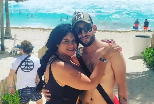 Kimberly Irene, integrante de Las Perdidas, se comprometió en matrimonio Óscar Barajas. 