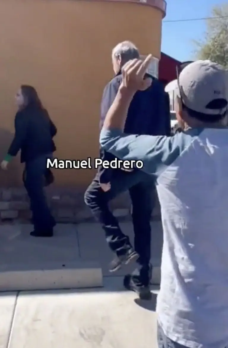 Gritan traidor a Vicente Fox y lo acusan de sacar al Chapo de la cárcel. Créditos: Manuel Pedrero