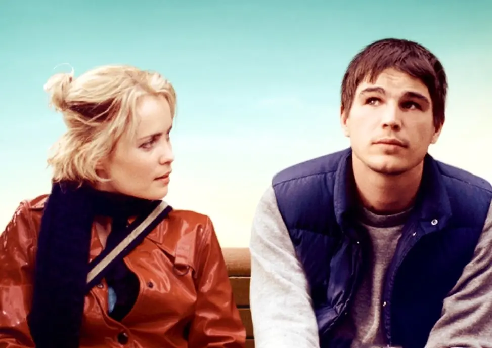 La pel&iacute;cula sigue la historia de amor de una pareja que padece s&iacute;ndrome de Asperger, una forma de autismo.