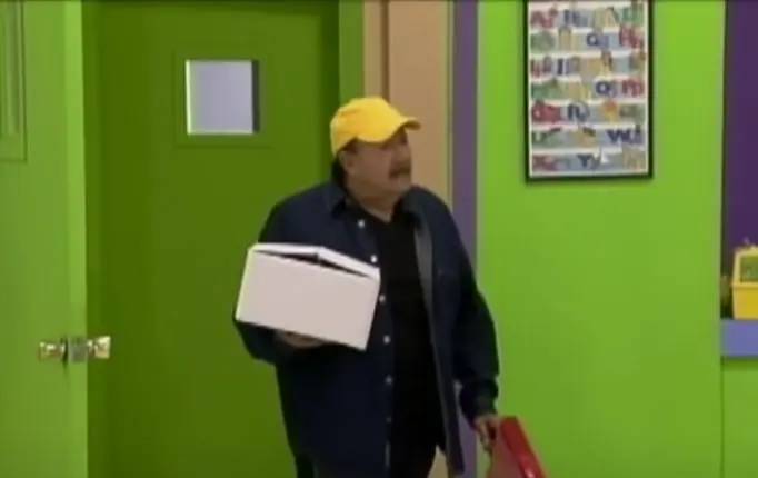 Fue uno de los personajes principales de La escuelita VIP. Falleci&oacute; el 23 de enero de 2023a la edad de 78 a&ntilde;os por causas naturales, pero durante sus &uacute;ltimos a&ntilde;os padeci&oacute; demencia vascular.