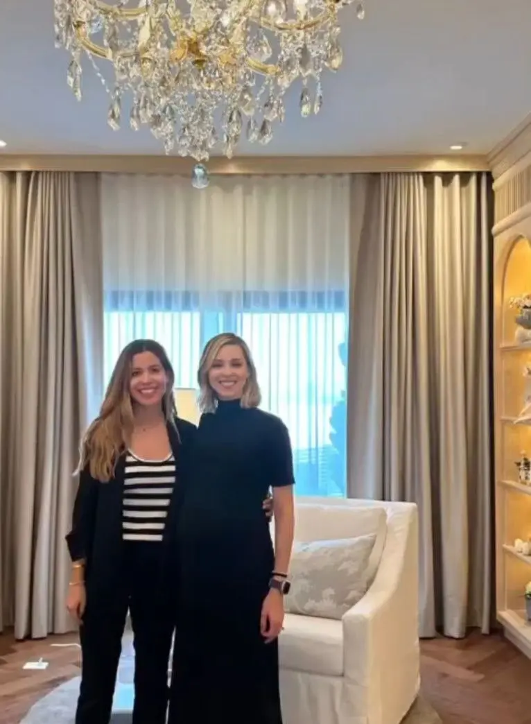 Mariana Rodríguez ha mostrado en sus historias eñ antes y después de la habitación.