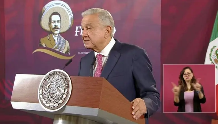 AMLO envió un mensaje por la muerte de Chabelo. Foto: especial.