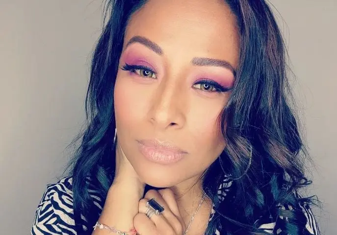 Ha hecho presentaciones por México en compañía de las cantantes Estrella y Érika Alcocer.