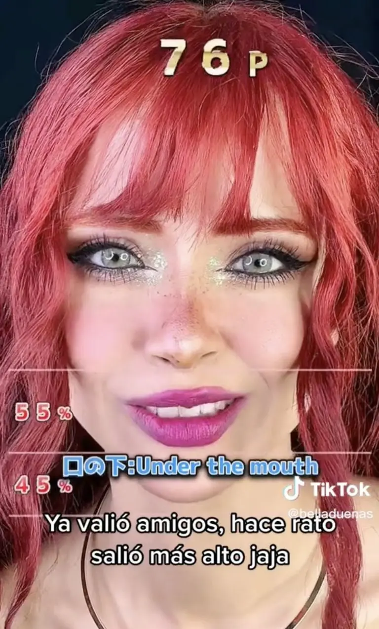Bella Dueñas probando el filtro de belleza en Tik Tok. Créditos: @belladuenas
