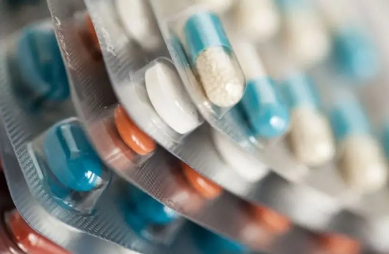 Los medicamentos incluidos en gastos hospitalarios son deducibles de impuestos. Foto: especial.