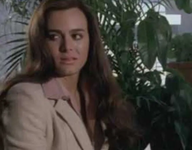 Su carrera cinematográfica comenzó a destacar cuando protagonizó la cinta de terror 'Terror y encajes negros'.