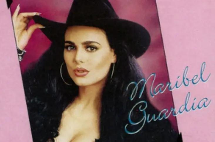 Ha interpretado sus canciones en diversos palenques y teatros de la República Mexicana.