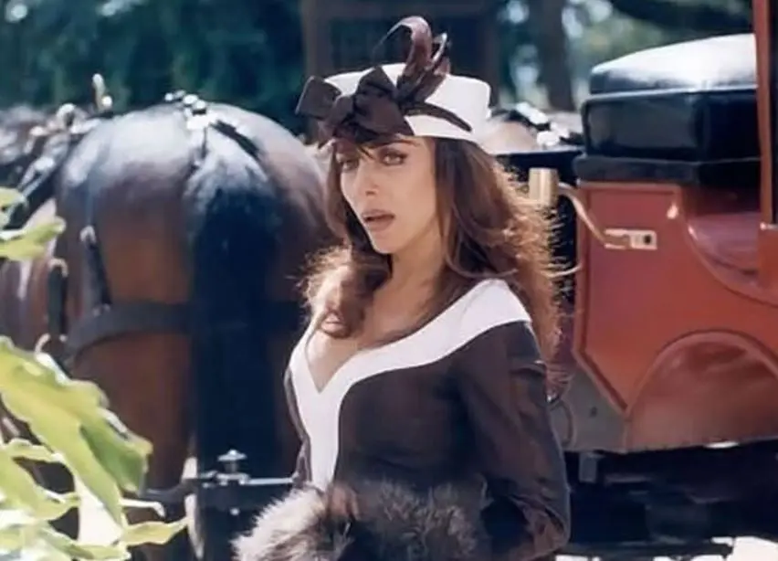 En 1996 condujo el poco exitoso programa nocturno 'La tocada' y en 1997 protagoniz&oacute; la telenovela "Pueblo chico, infierno grande".