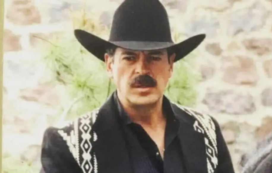 Sergio Goyri interpret&oacute; a V&iacute;ctor Izaguirre