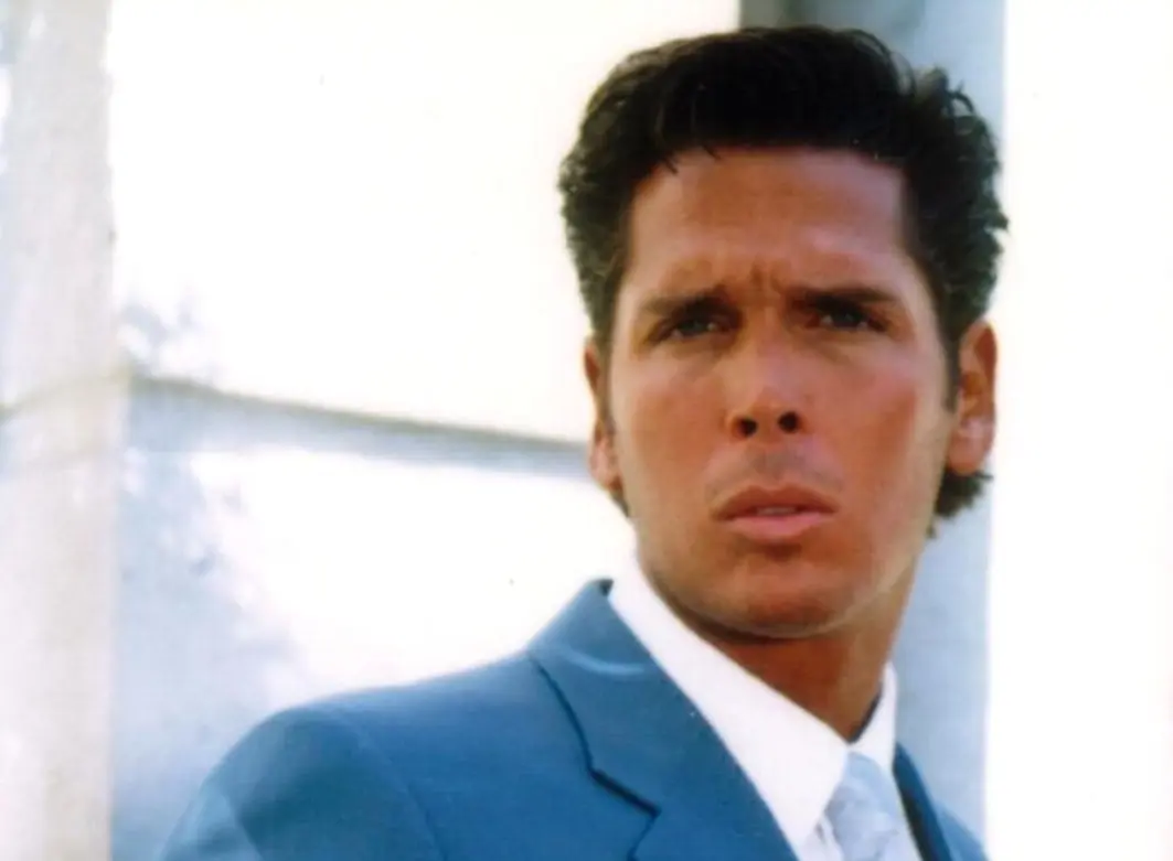 Roberto Palazuelos interpret&oacute; a Rafael Rinc&oacute;n del Valle