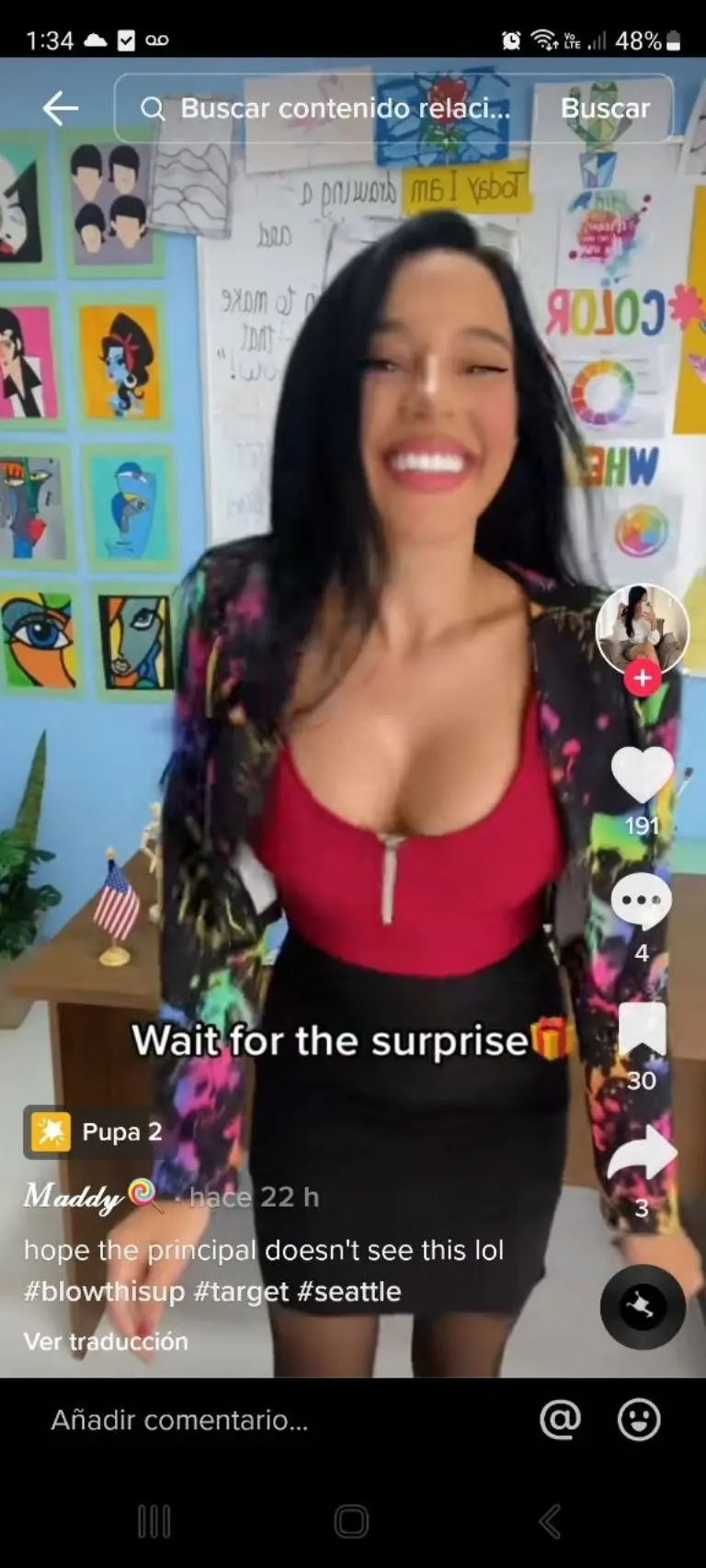 Profesora de arte enciende las redes - Tomada de video