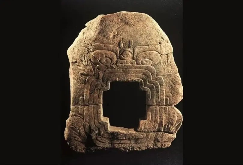 M&eacute;xico recupera pieza Olmeca  buscada desde el el siglo pasado