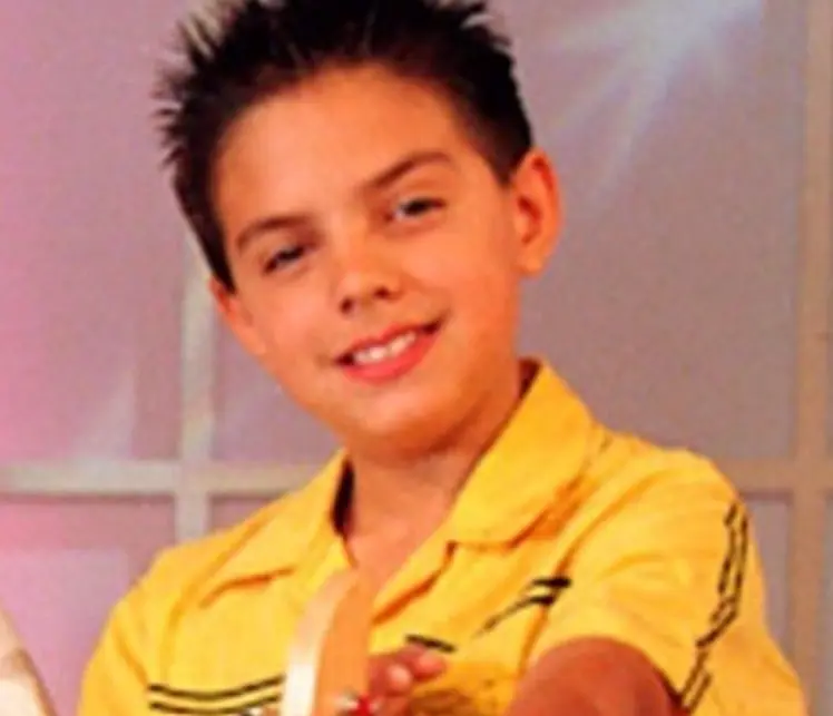 Vadhir Derbez interpret&oacute; a Andr&eacute;s Rosales