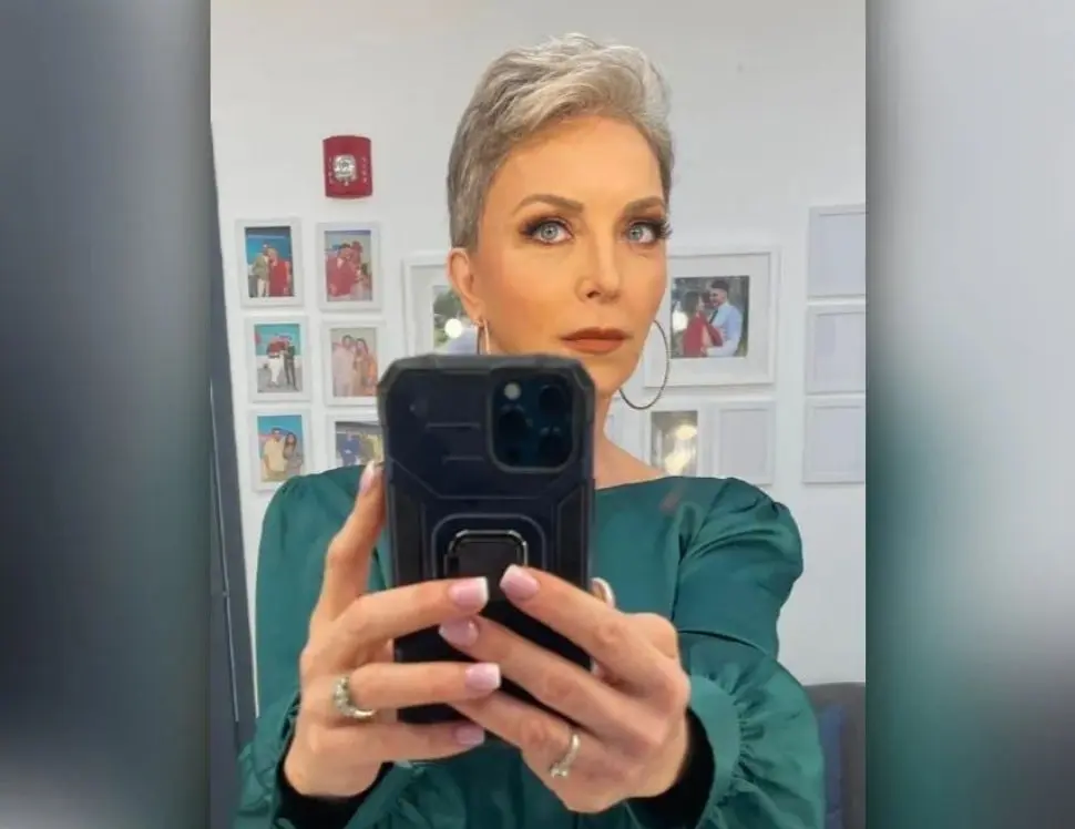 Ahora tiene 59 a&ntilde;os y es madre de cuatro hijos. Ha trabajado en telenovelas como Soltero con hijas y Hasta que la plata nos separe.