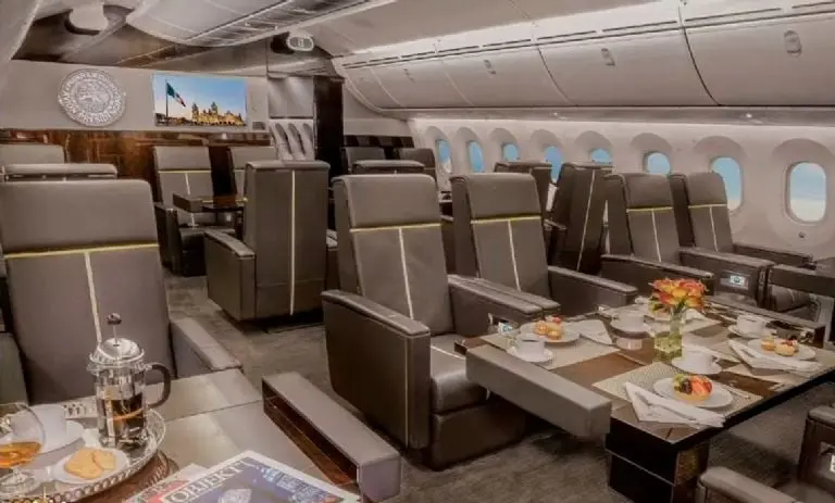 Interior del avión presidencial. Créditos: Gobierno de México