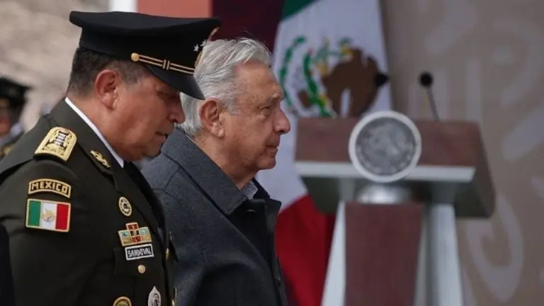 AMLO dio positivo a COVID pero se reporta estabe. Fuente: Cuartoscuro