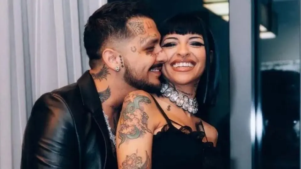 Cazzu comparti&oacute; su primera foto oficial de embarazada