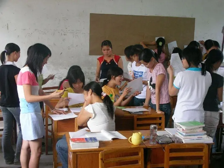 Aunque su engaño fue descubierto, el profesor logró ganarse el afecto de sus estudiantes por la forma en que les enseñaba el idioma inglés. Fuente: Pixabay