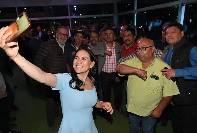 Edomex: as&iacute; fue el arranque de campa&ntilde;a de Alejandra del Moral. 