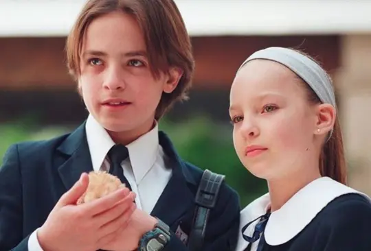 Amigos por siempre fue una popular telenovela infantil que se estrenó en el 2000 y estuvo protagonizada por Belinda y Martín Ricca.