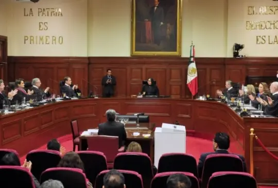 AMLO exhibe millonarias prestaciones de los ministros en la Suprema Corte