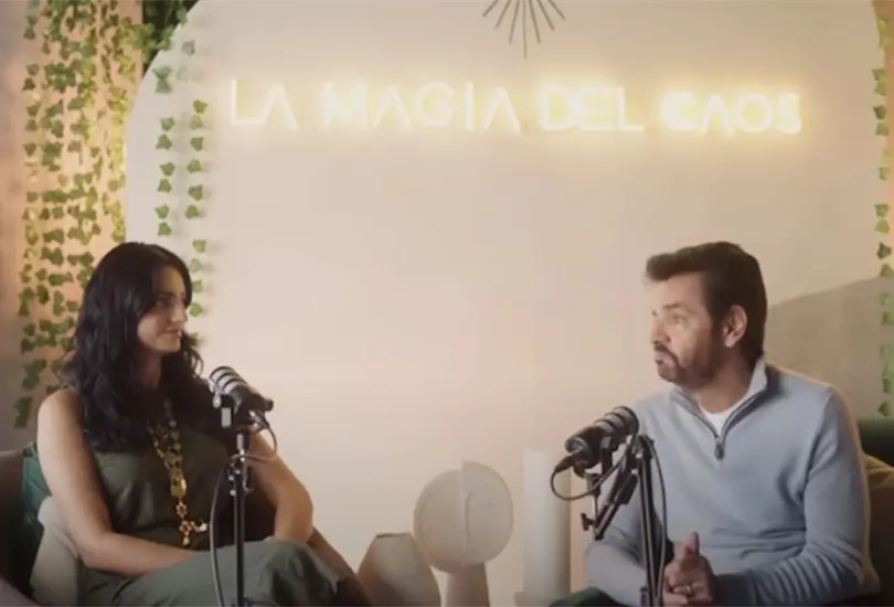 Aislinn Derbez se sincera con su pap&aacute;