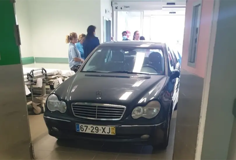 Internautas consideraron que su medida fue muy extrema y hasta desesperada, pues incluso pudo haber cometido alg&uacute;n accidente.