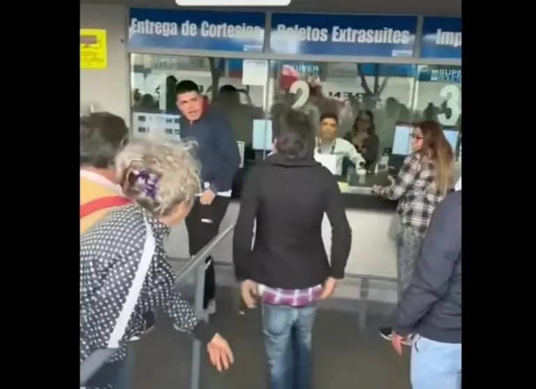 Fans de Luis Miguel se pelean (TikTok)