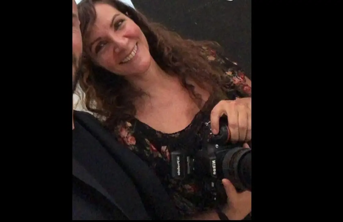 Comenzaron su relación en 1987 y fue el primer amor de Luis Miguel, según su bioserie, el cantante terminó con Mariana porque tenía celos de Alejandro González Iñárritu, su exnovio.