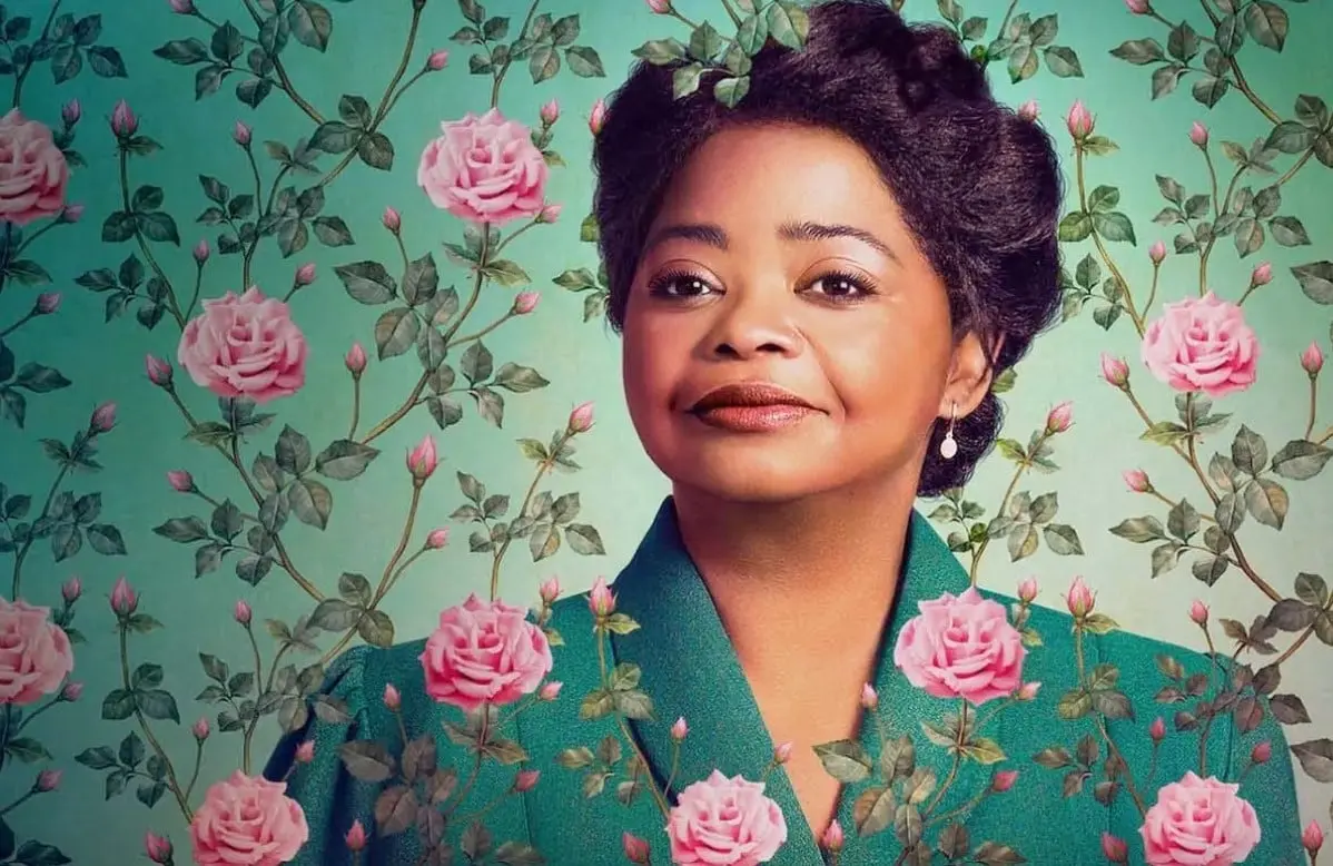 Una mujer hecha a sí misma (2020)