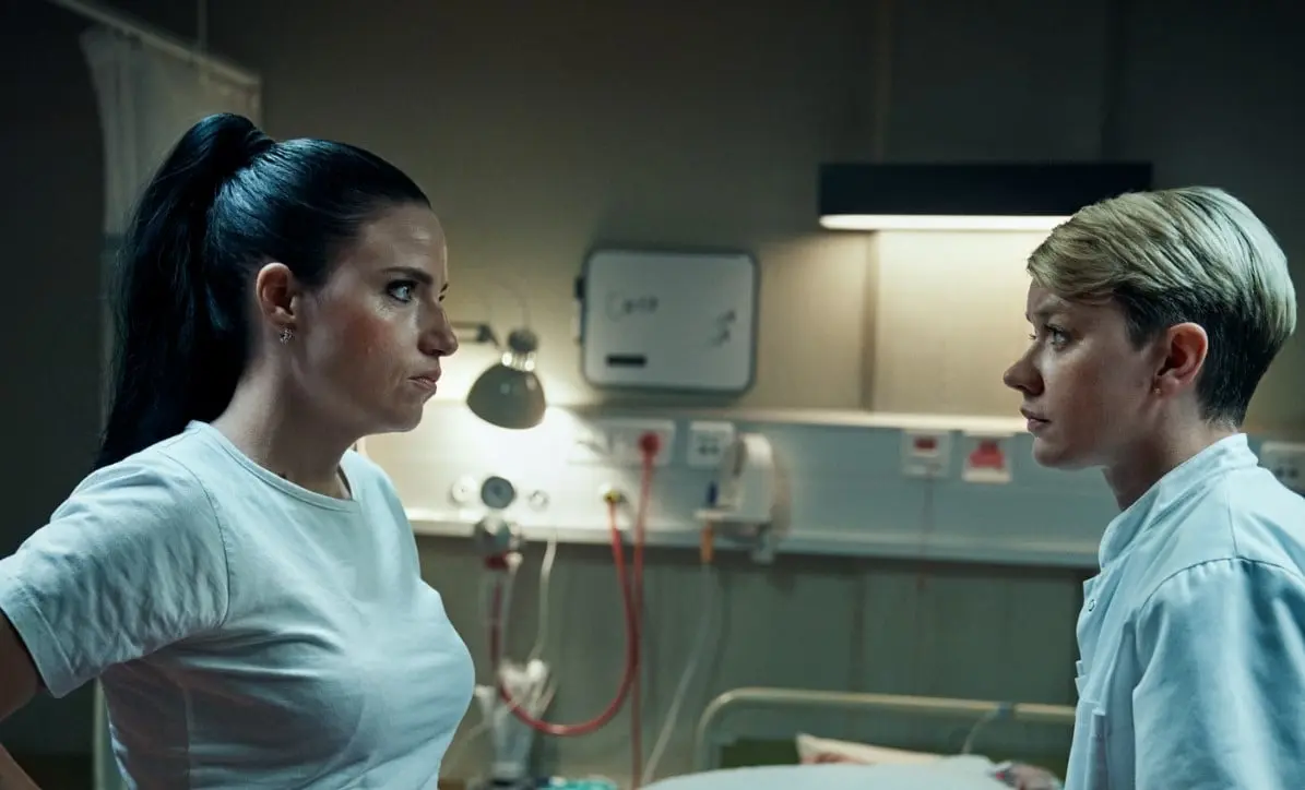 Tiene solo 4 capítulos y está basada en un caso real. La historia sigue a una nueva enfermera que sospecha que una de sus colegas está relacionada con la muerte de varios pacientes.