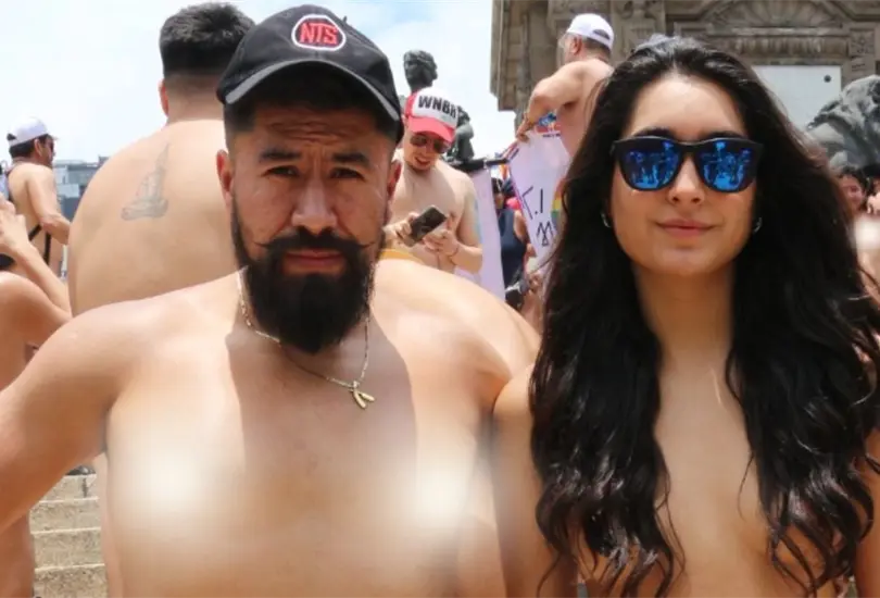 As&iacute; se vio el primer D&iacute;a Nudista en CDMX. 